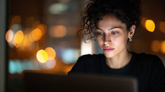 L’esprit critique : la compétence incontournable pour collaborer avec l’IA en 2026